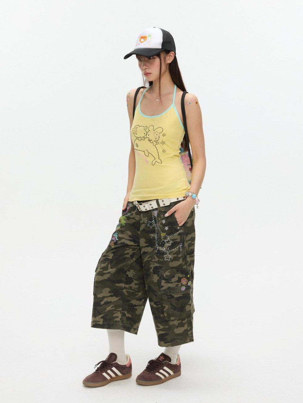 BETWEENAND Dolphin Beaded Rhinestone Print Slim Women&