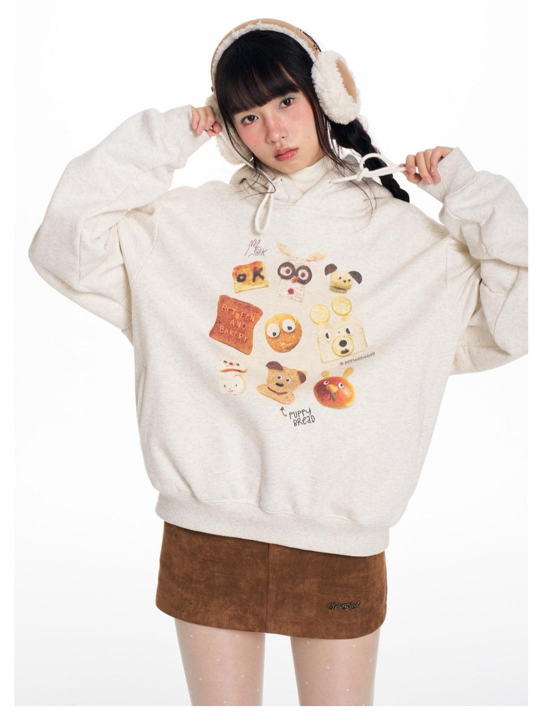 BETWEENAND Faux Suede Applique Embroidery Loose Fit Women&