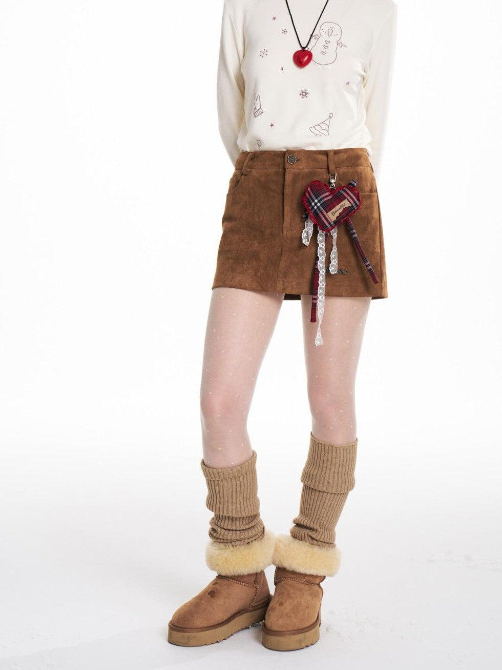 BETWEENAND Faux Suede Applique Embroidery Loose Fit Women&
