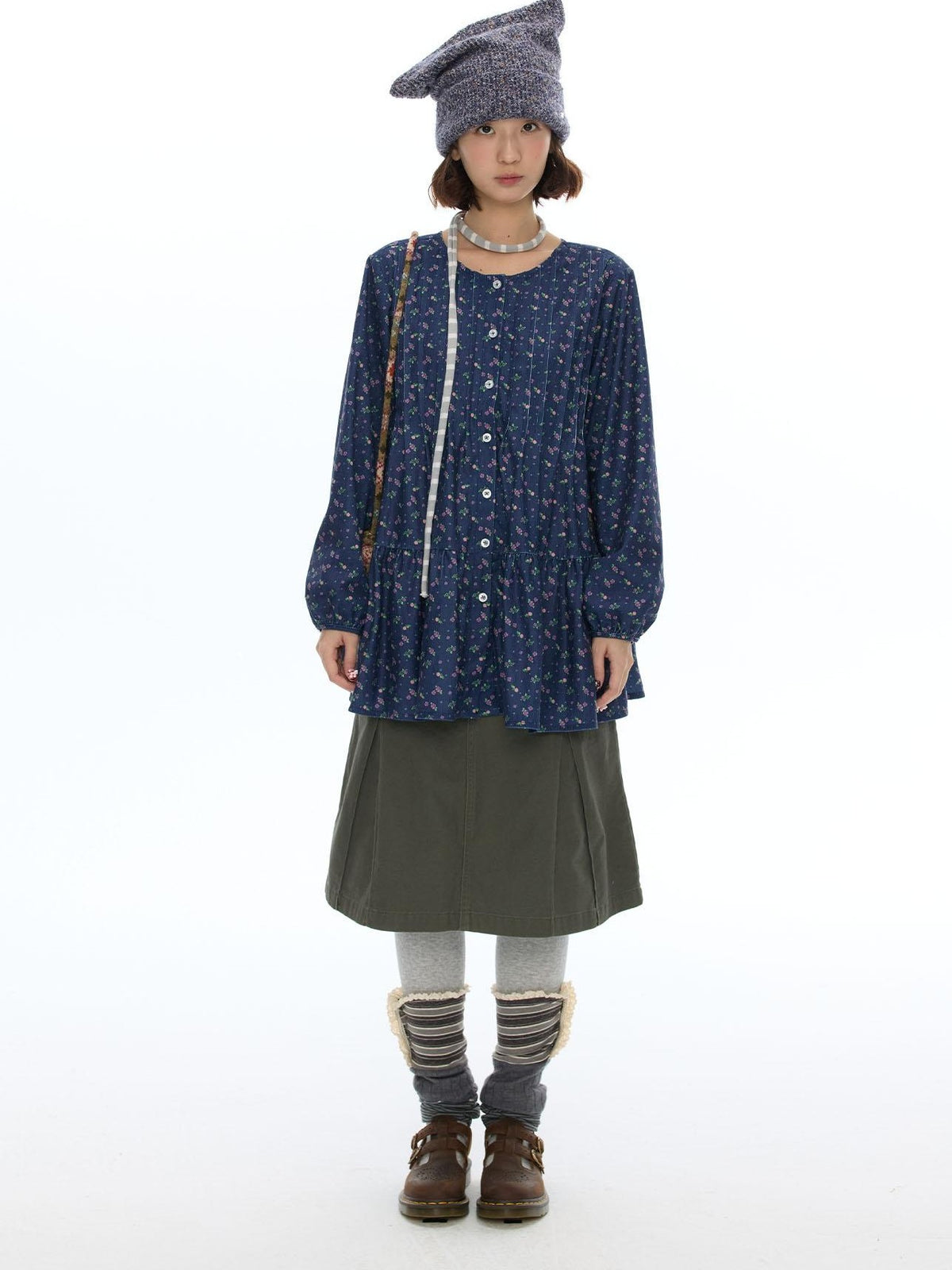 BETWEENAND Floral Print Lantern Sleeve Round Neck Women&