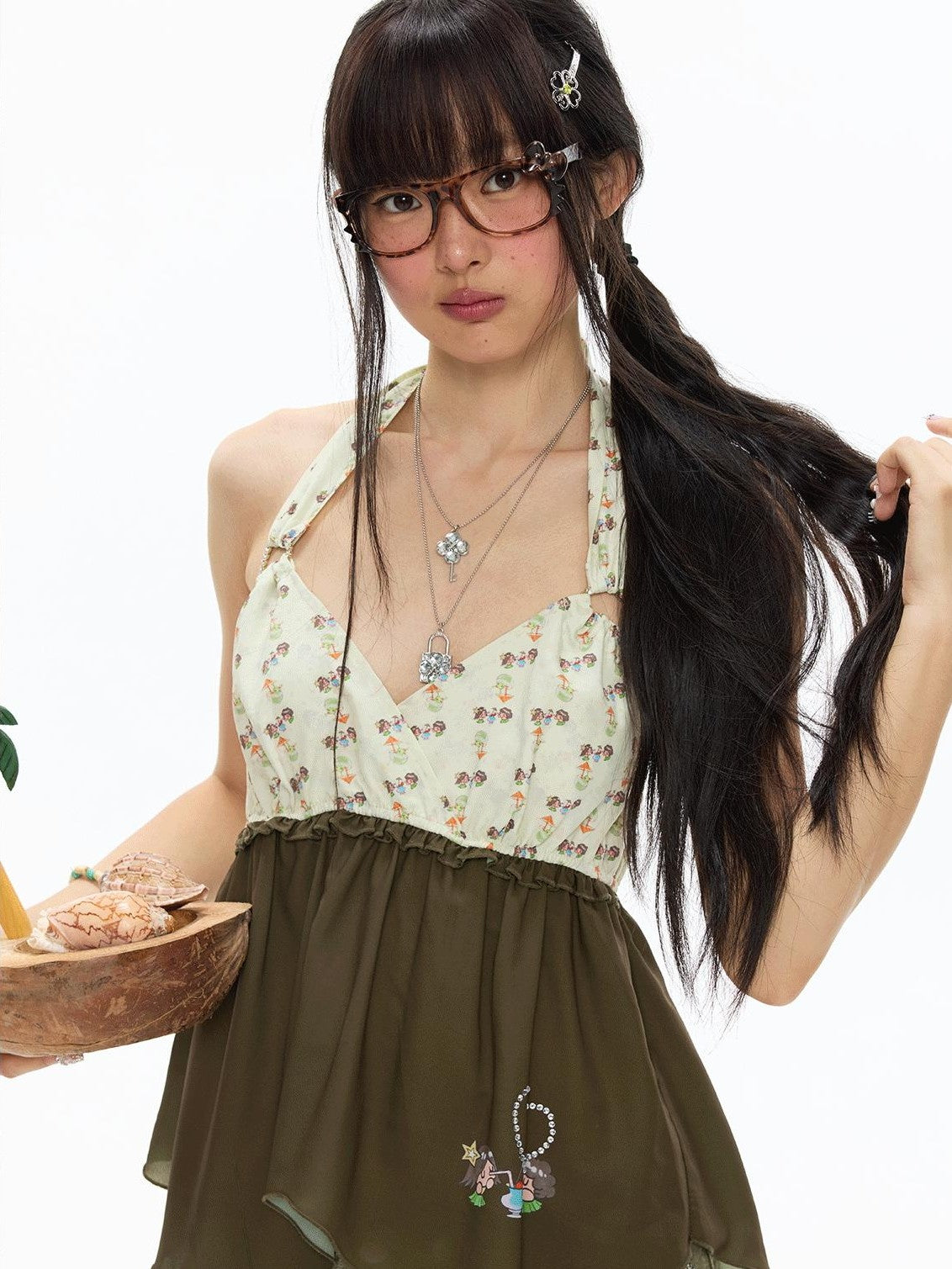 BETWEENAND Fruit Green Floral Halter Slim Women&