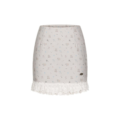 BETWEENAND_Gray_Full_Print_Lace_Quilted_Straight_Cut_Women&
