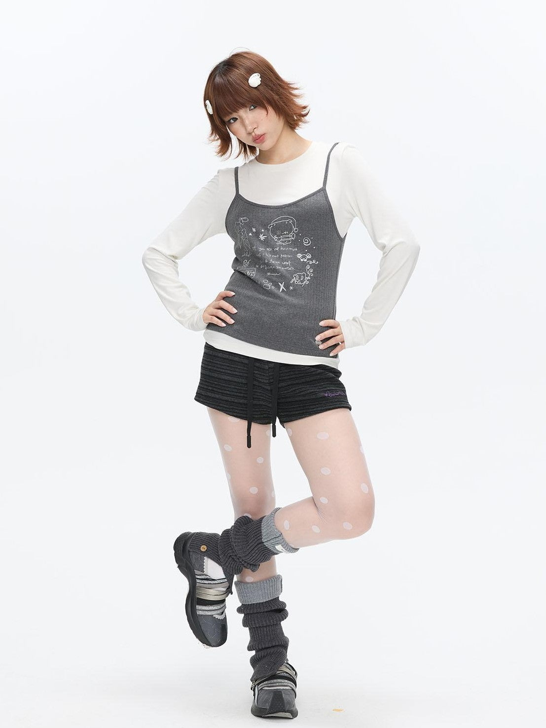 BETWEENAND Gray Glitter Print Faux Two Piece Vest Women&
