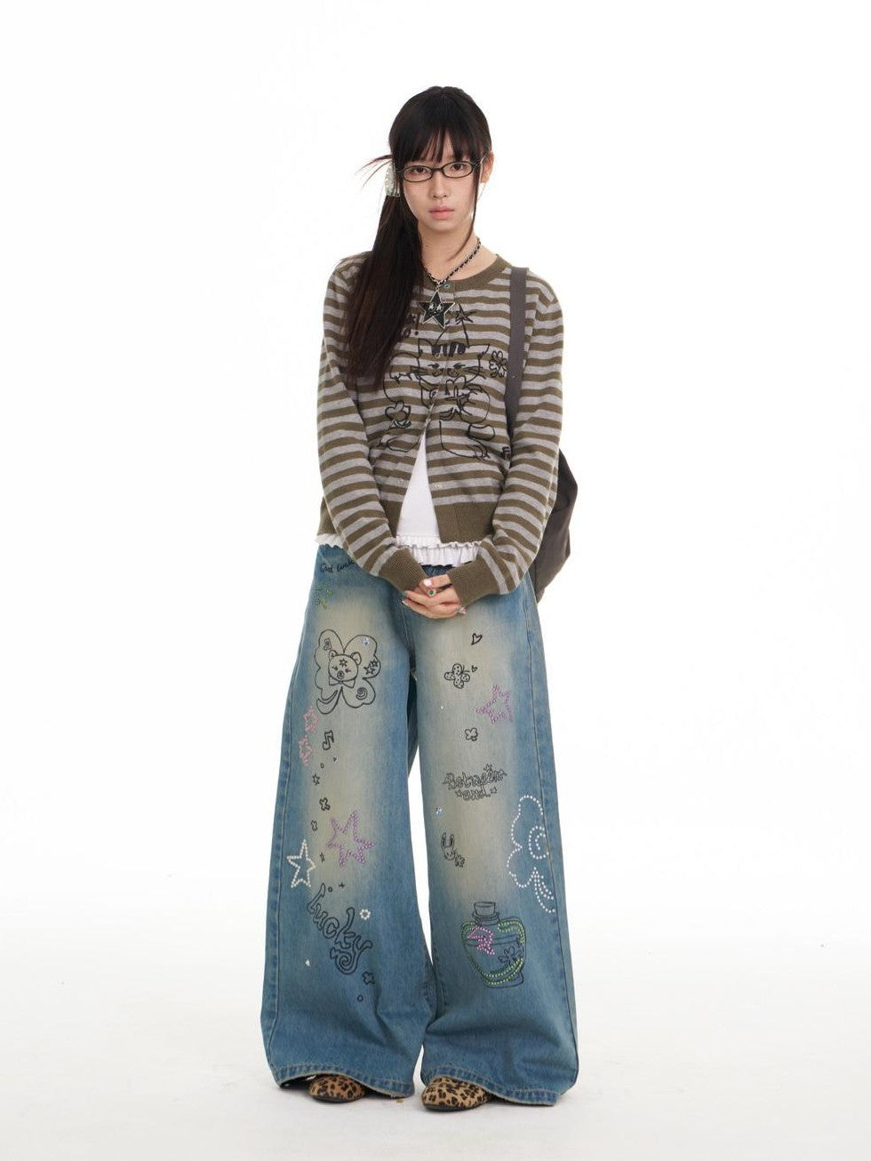 BETWEENAND Gray Green Graffiti Lucky Cat Striped Women&