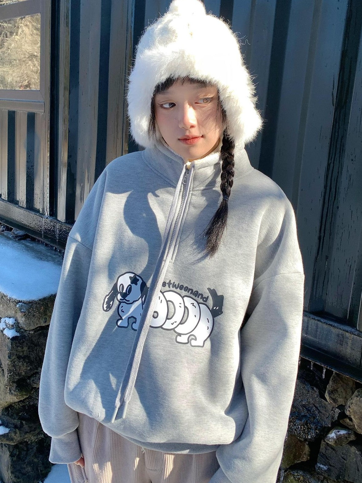 BETWEENAND Gray Puppy Print Half Zip Stand Collar Women&