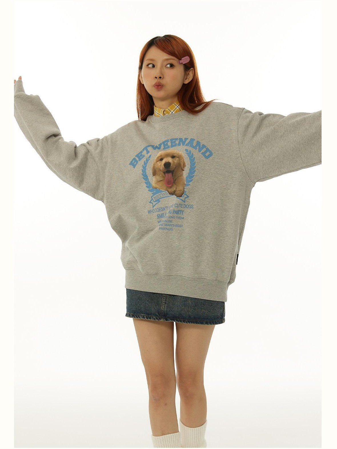 BETWEENAND Gray Tongue Out Puppy Motif Loose Fit Women&
