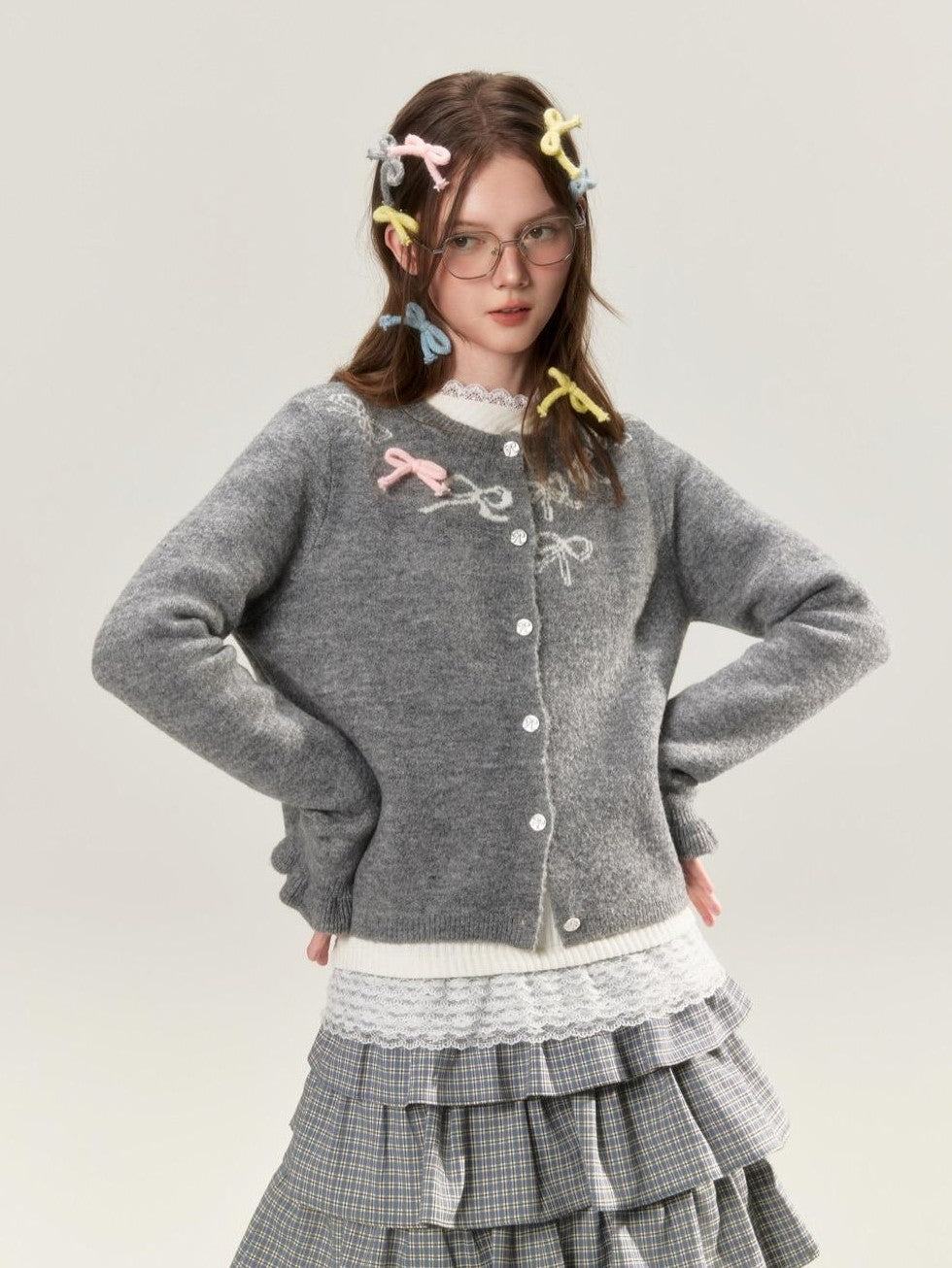 BETWEENAND Grey Crewneck Embroidered Bow Animal Motif Women&