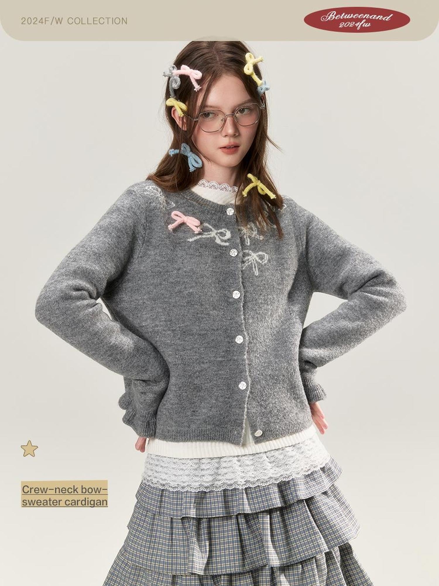BETWEENAND Grey Crewneck Embroidered Bow Animal Motif Women&