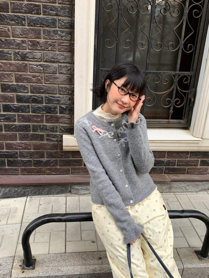 BETWEENAND Grey Crewneck Embroidered Bow Animal Motif Women&