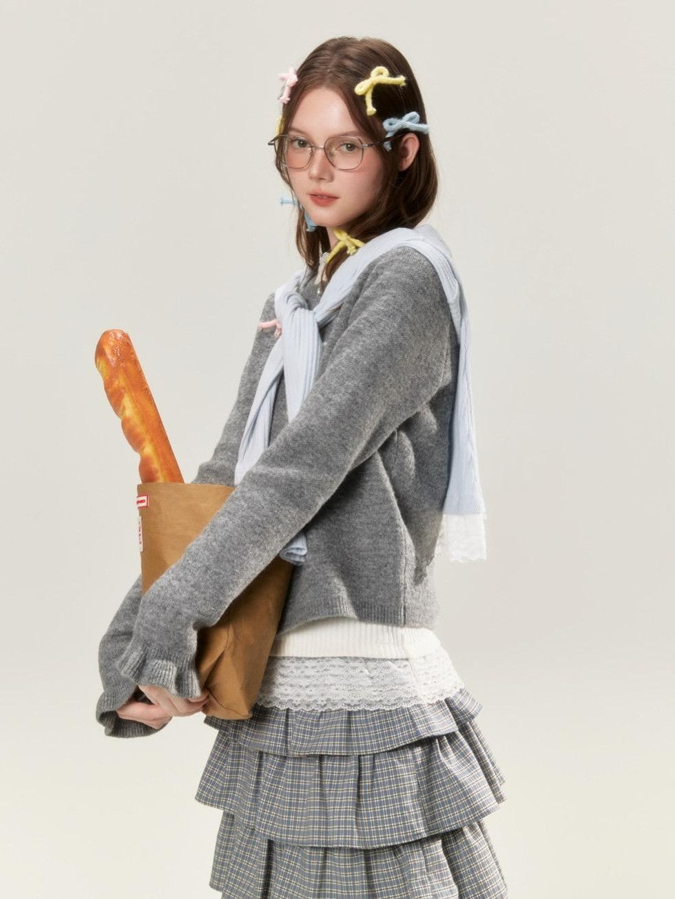 BETWEENAND Grey Crewneck Embroidered Bow Animal Motif Women&
