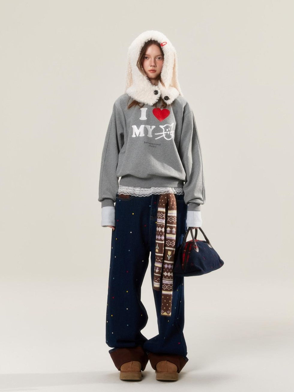 BETWEENAND Heather Gray Glitter Cat Print Pullover Women&