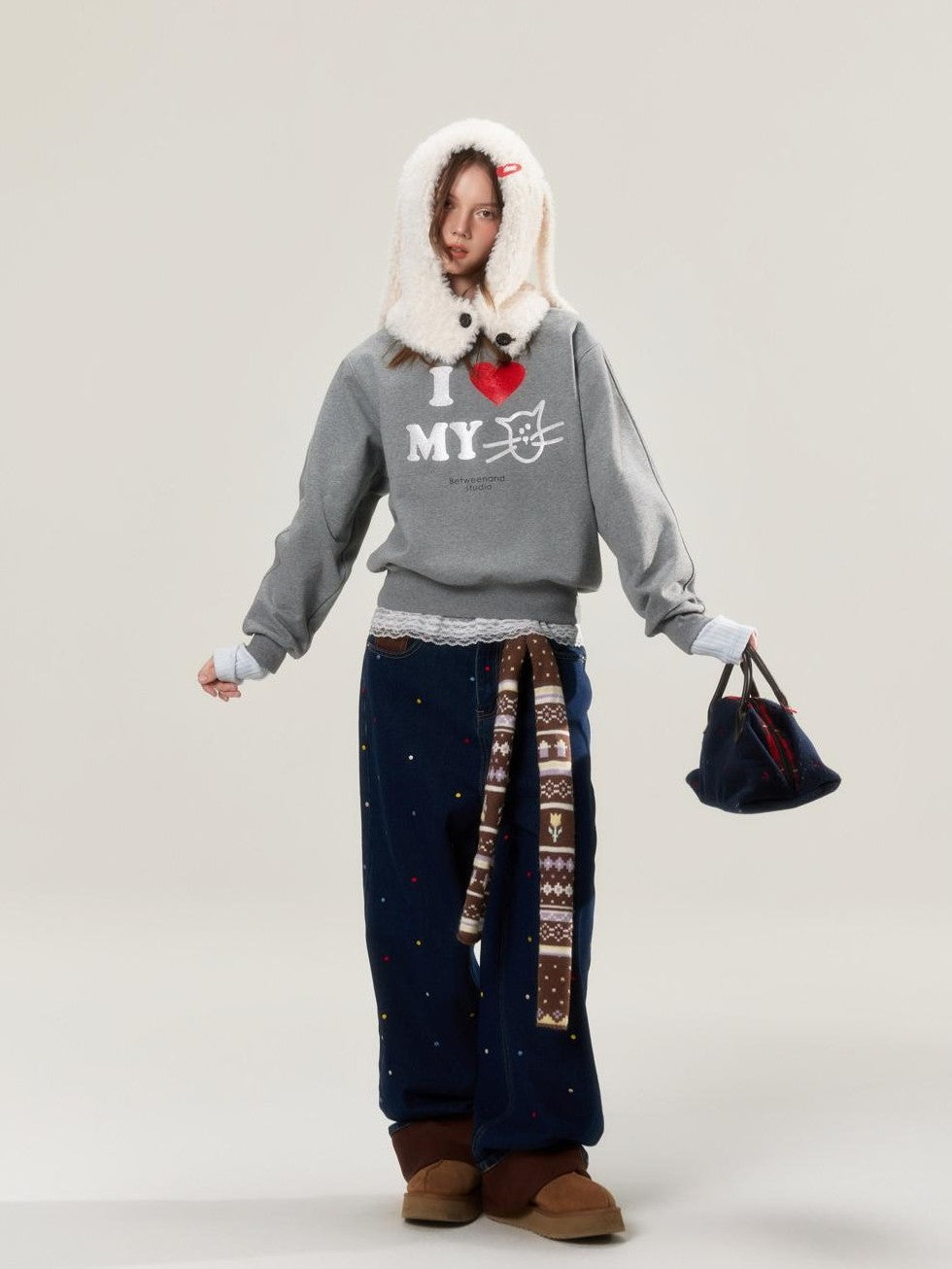 BETWEENAND Heather Gray Glitter Cat Print Pullover Women&