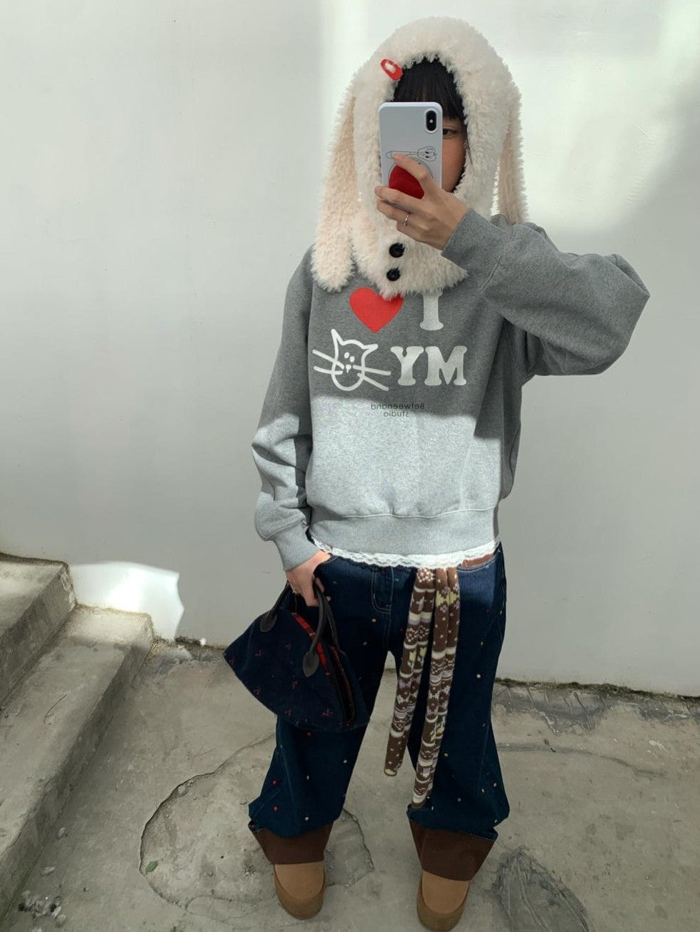 BETWEENAND Heather Gray Glitter Cat Print Pullover Women&