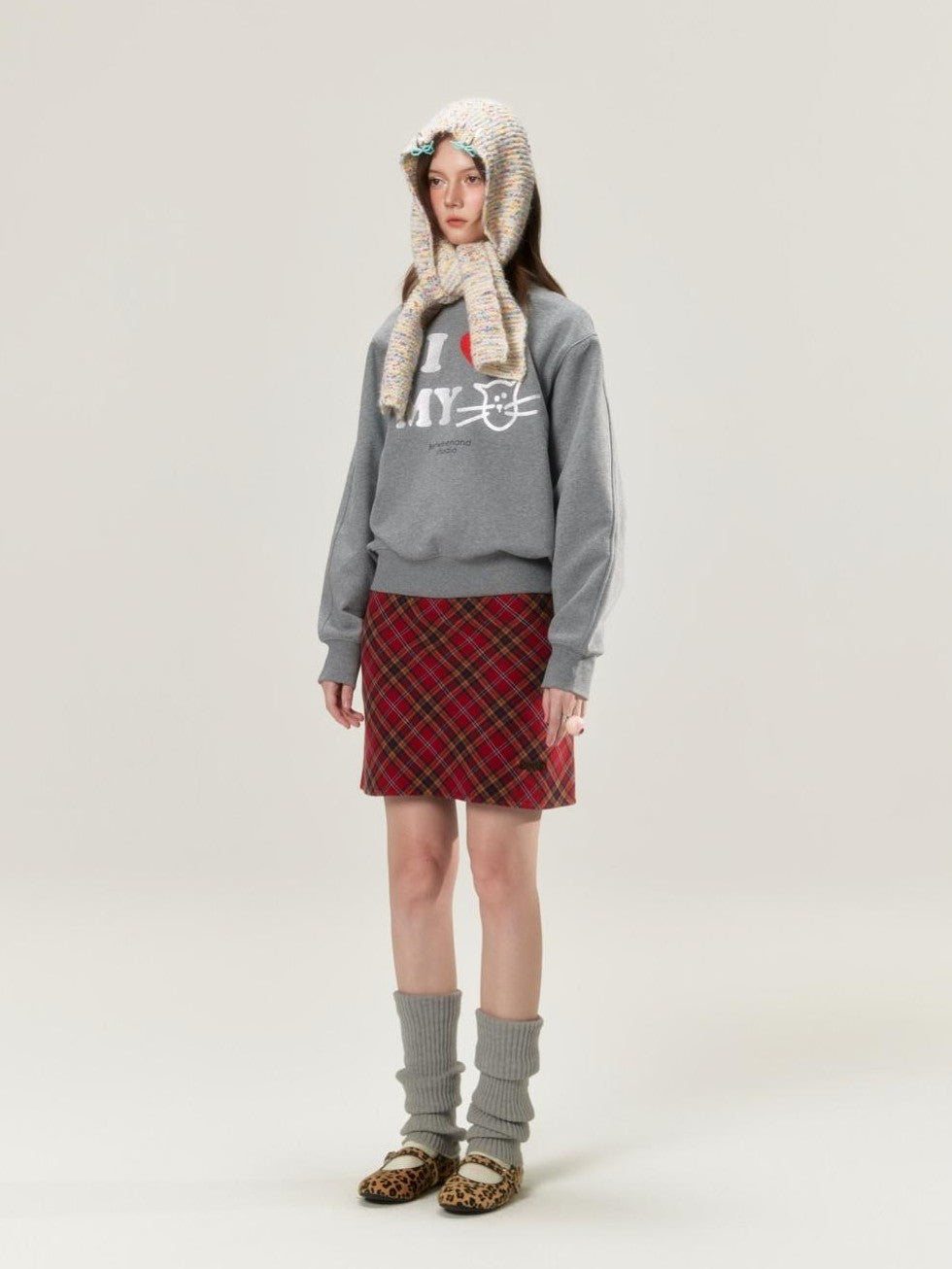 BETWEENAND Heather Gray Glitter Cat Print Pullover Women&