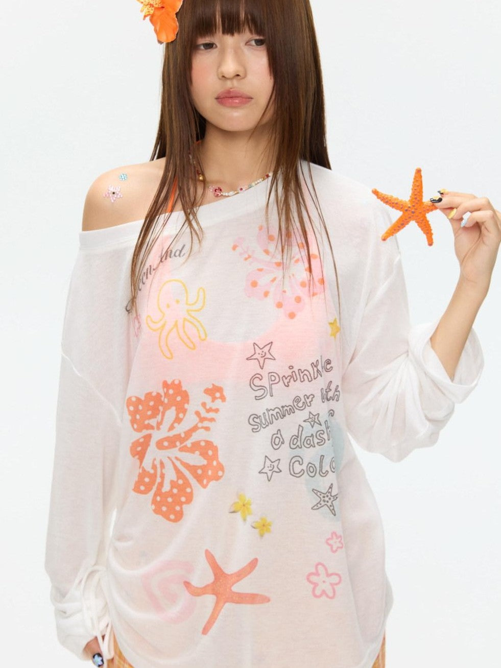 BETWEENAND Hibiscus Print Off Shoulder Women&
