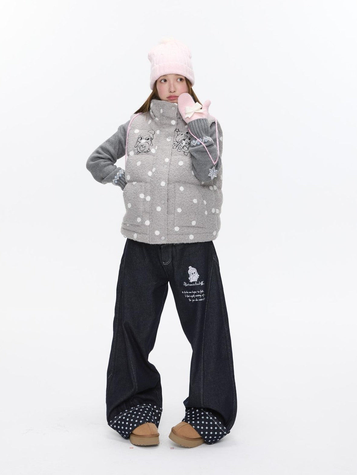 BETWEENAND Machine Embroidered Penguin Polka Dot Women&