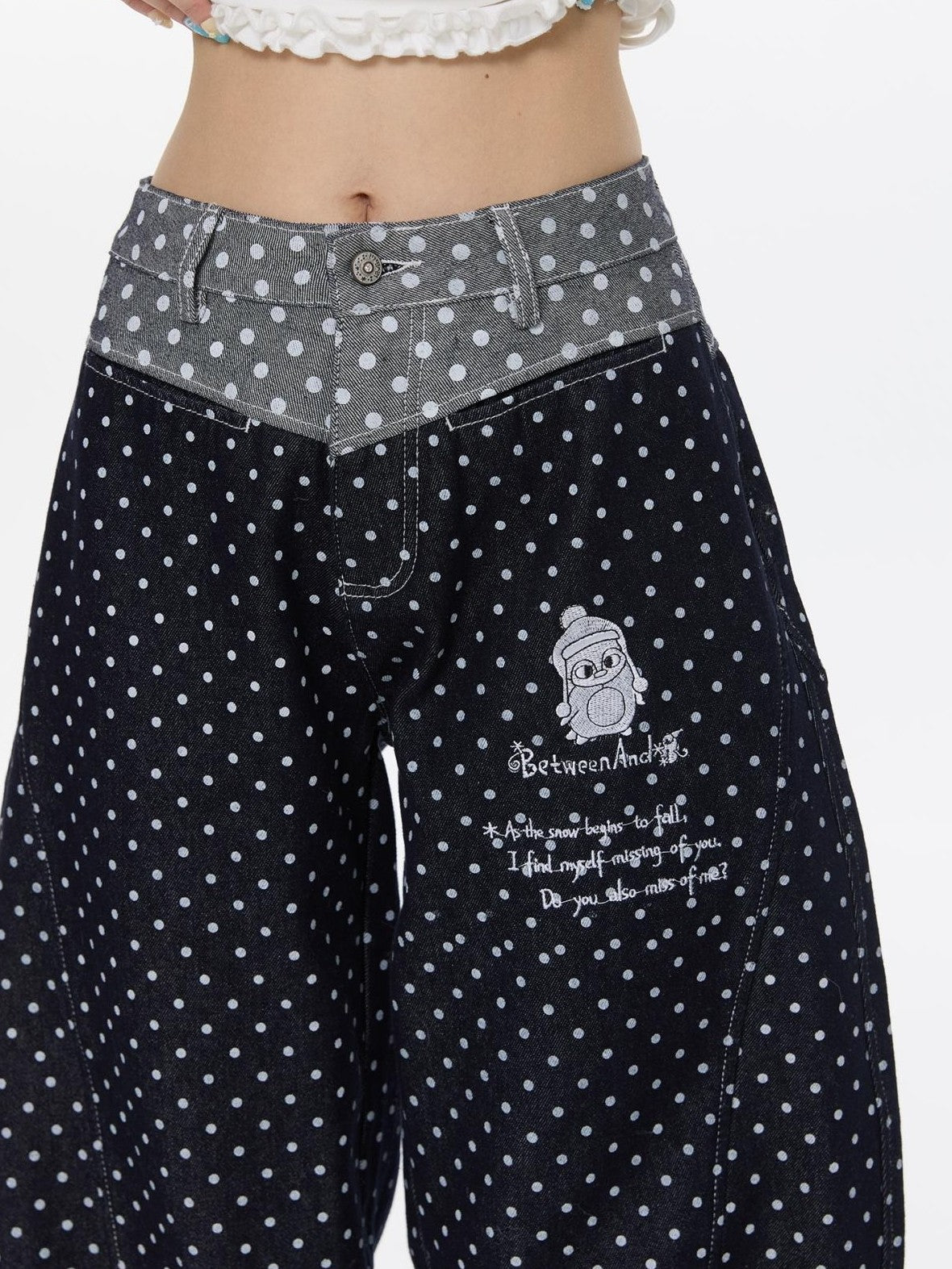 BETWEENAND Machine Embroidered Penguin Polka Dot Women&