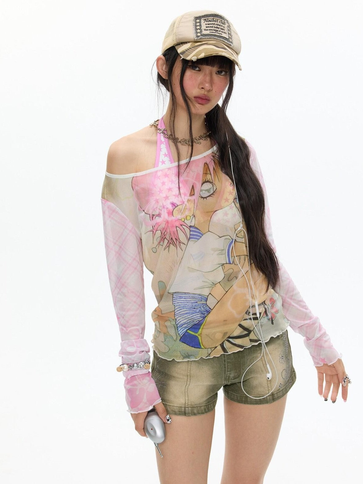 BETWEENAND Millennial Pink Allover Character Print Mesh Women&