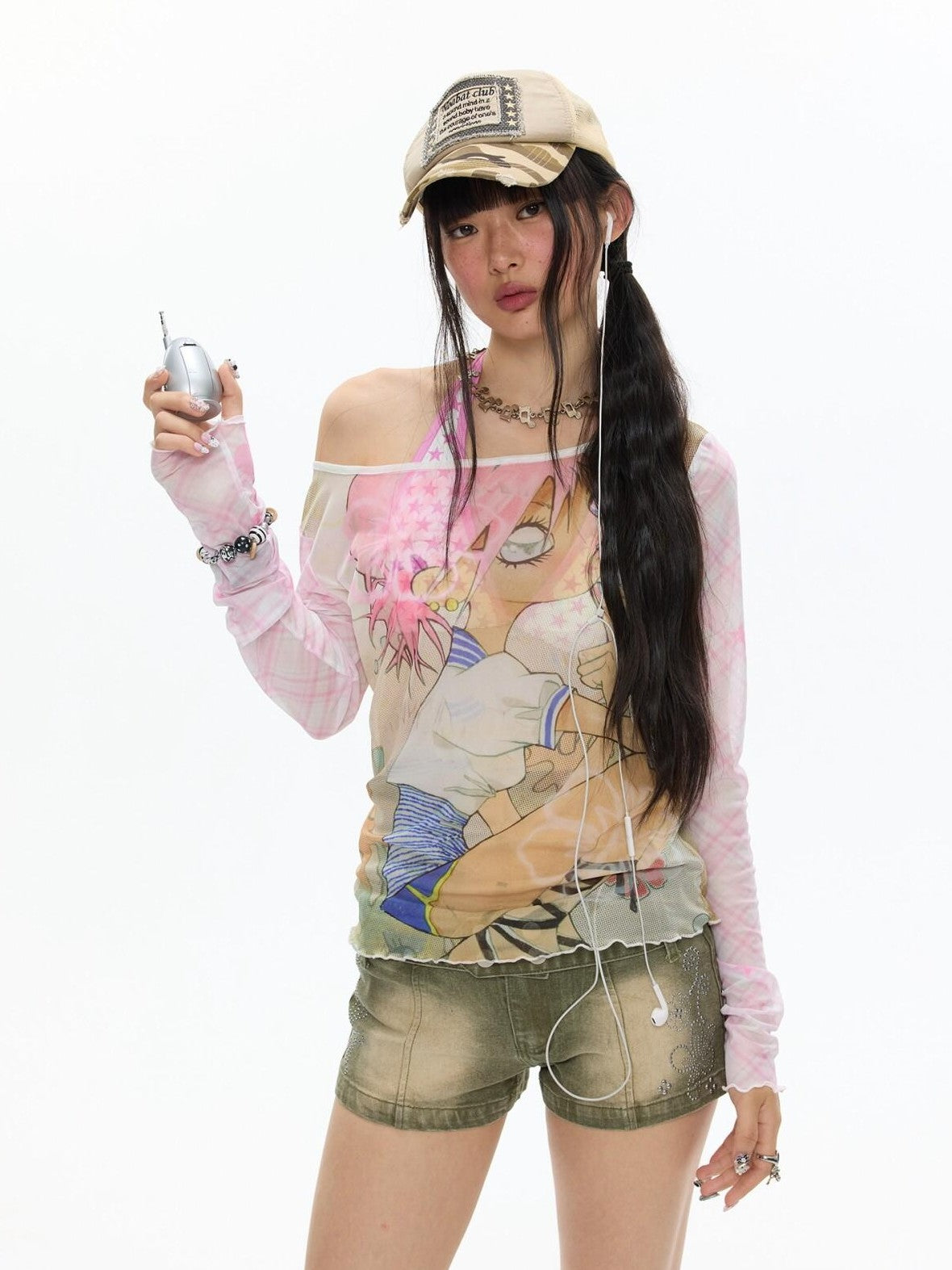 BETWEENAND Millennial Pink Allover Character Print Mesh Women&