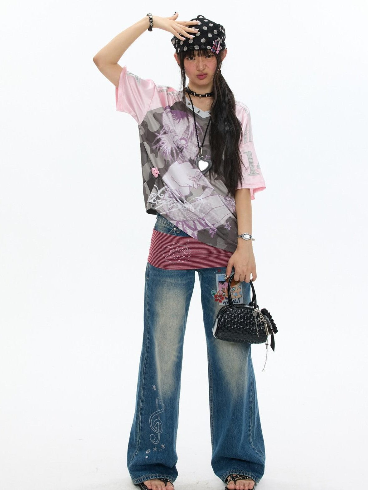 BETWEENAND Millennial Pink Patchwork Camouflage V-neck Women&