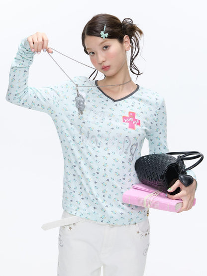 BETWEENAND Mint Allover Print V-neck Loose Women&