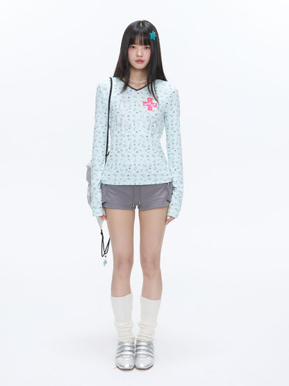 BETWEENAND Mint Allover Print V-neck Loose Women&