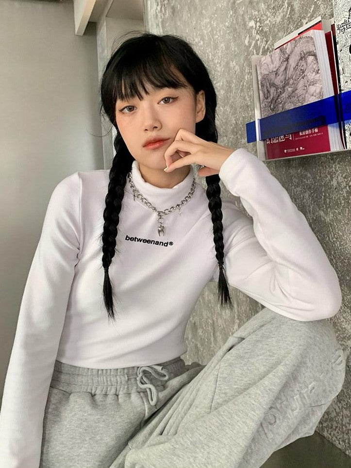 BETWEENAND Multicolor Logo High Neck Fitted Women&