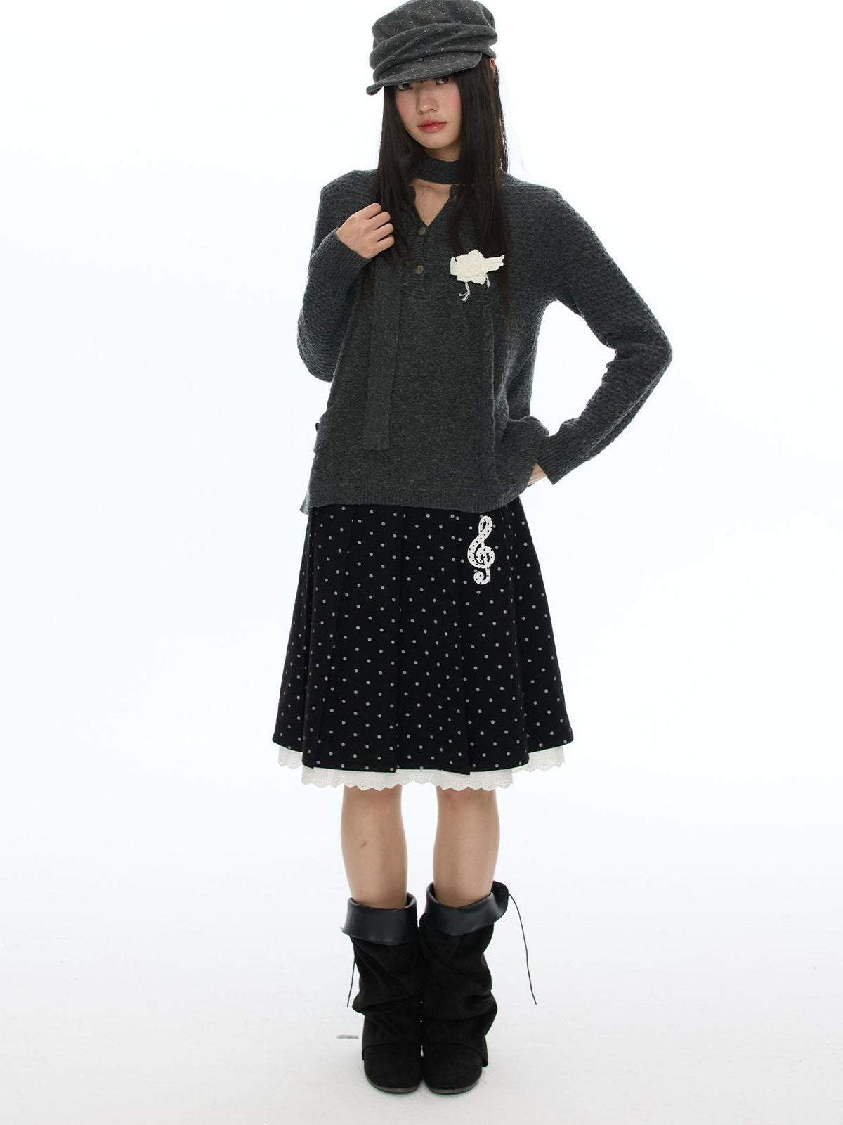 BETWEENAND Piano Key Polka Dot Print Pleated Women&