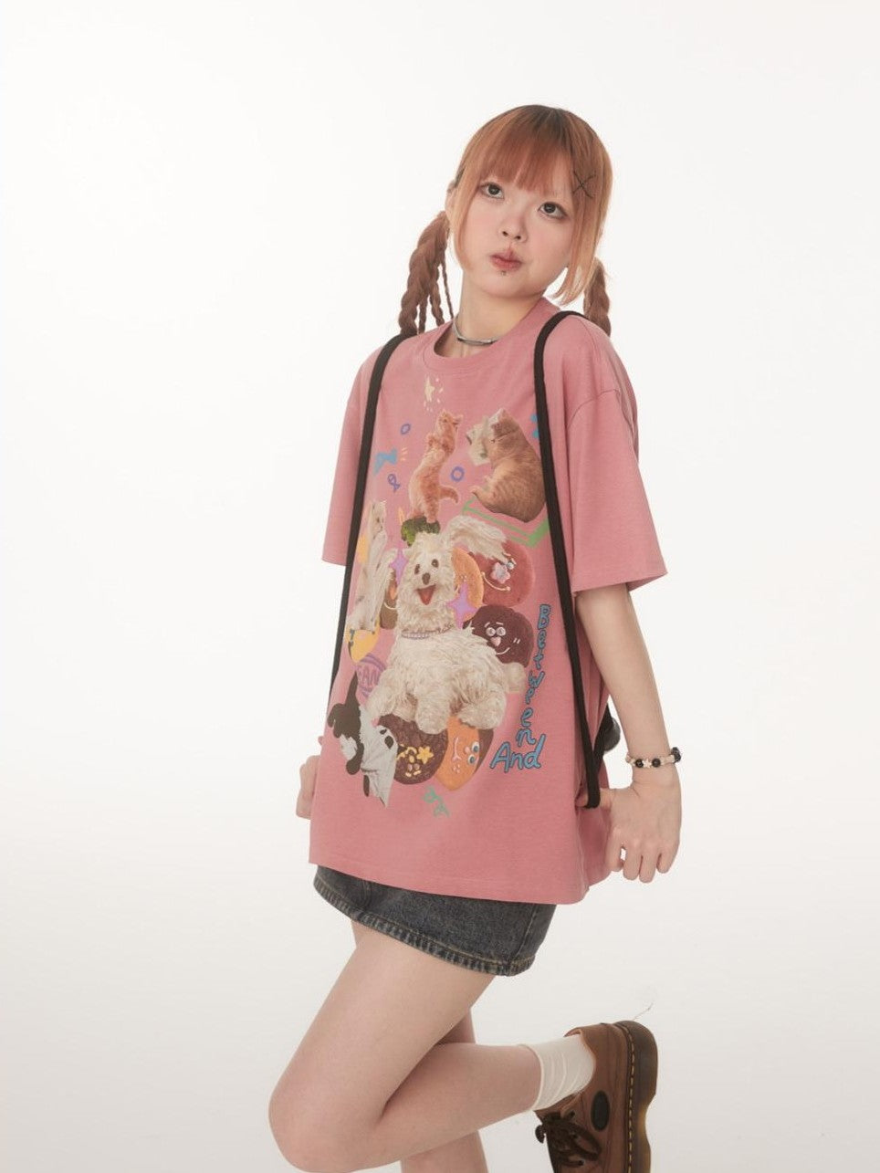 BETWEENAND Playful Cat Dog Print Creative Round Neck Women&