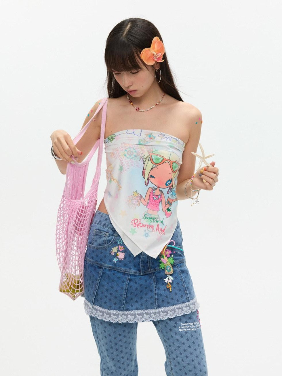 BETWEENAND Playful Illustration All Over Print Square Scarf Women&