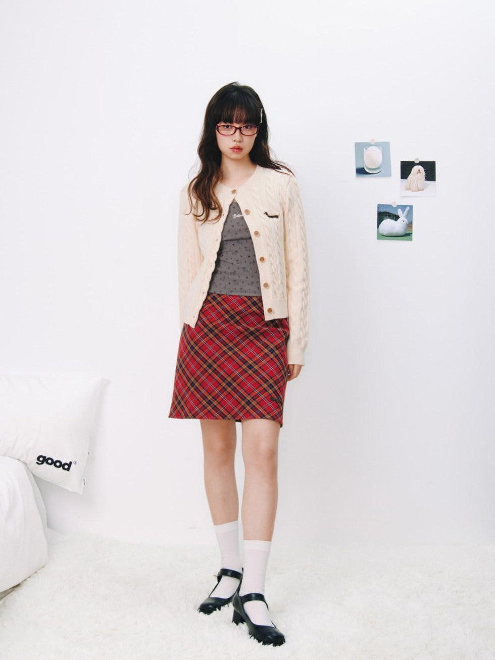 BETWEENAND Red Plaid Embroidered A Line Mid Waist Women&