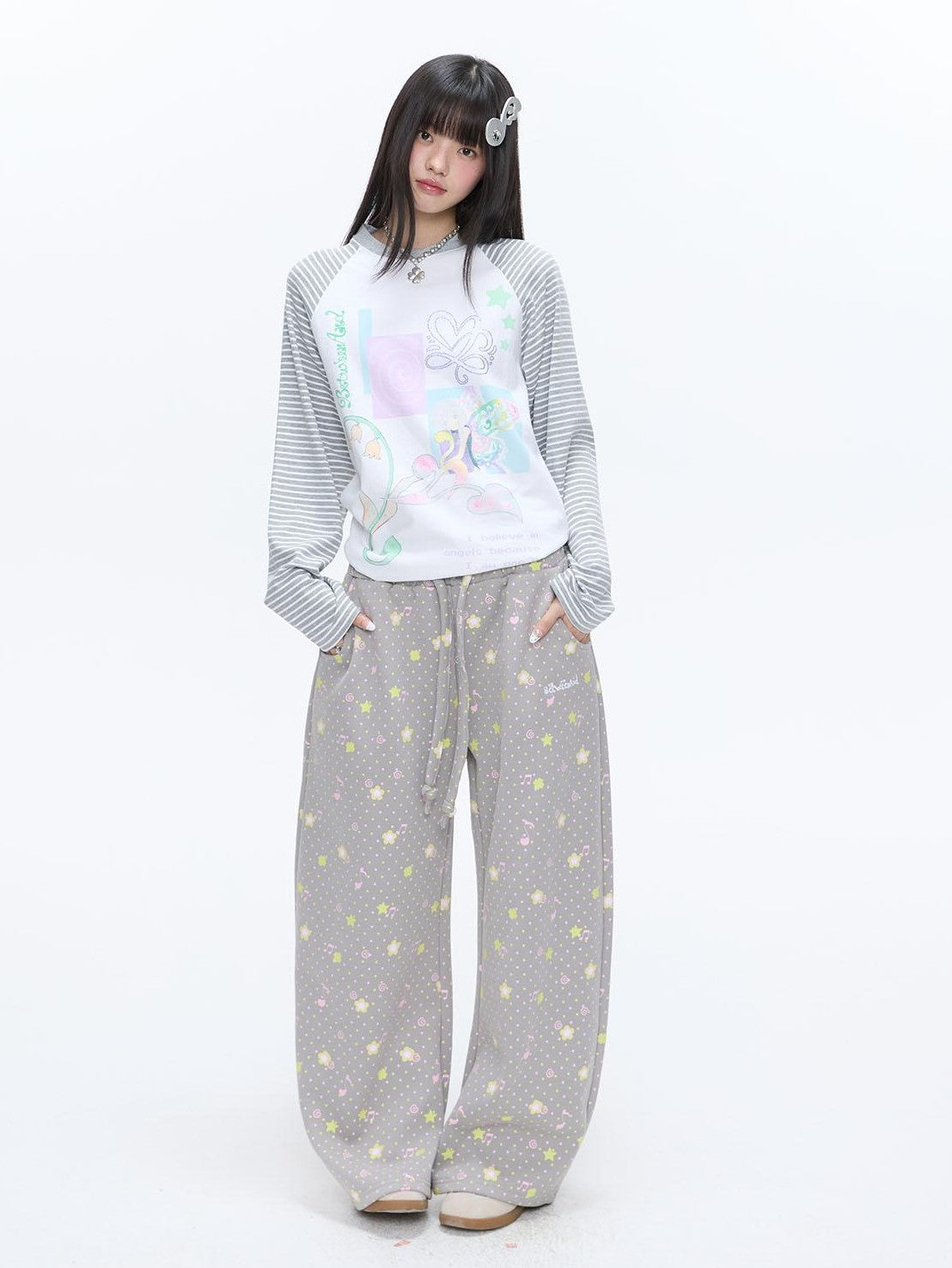 BETWEENAND Retro Four Leaf Clover Hooded Zip Women&