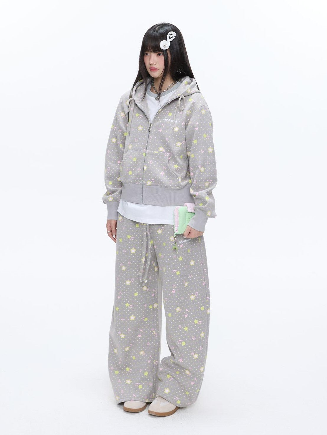 BETWEENAND Retro Four Leaf Clover Hooded Zip Women&