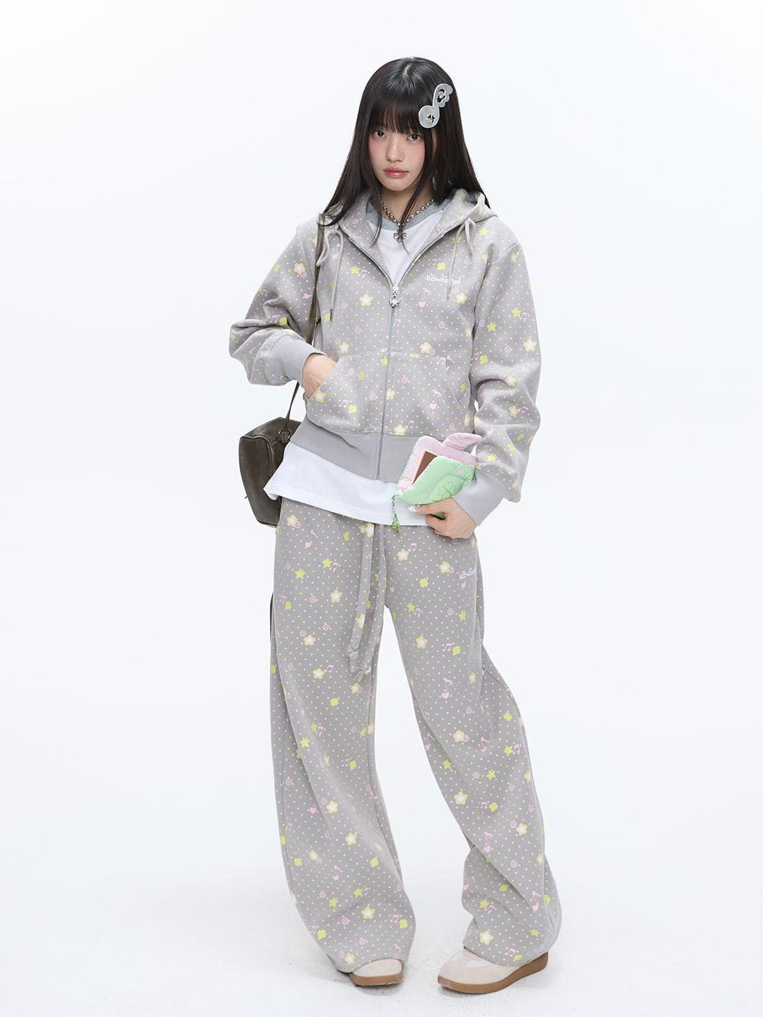 BETWEENAND Retro Four Leaf Clover Hooded Zip Women&