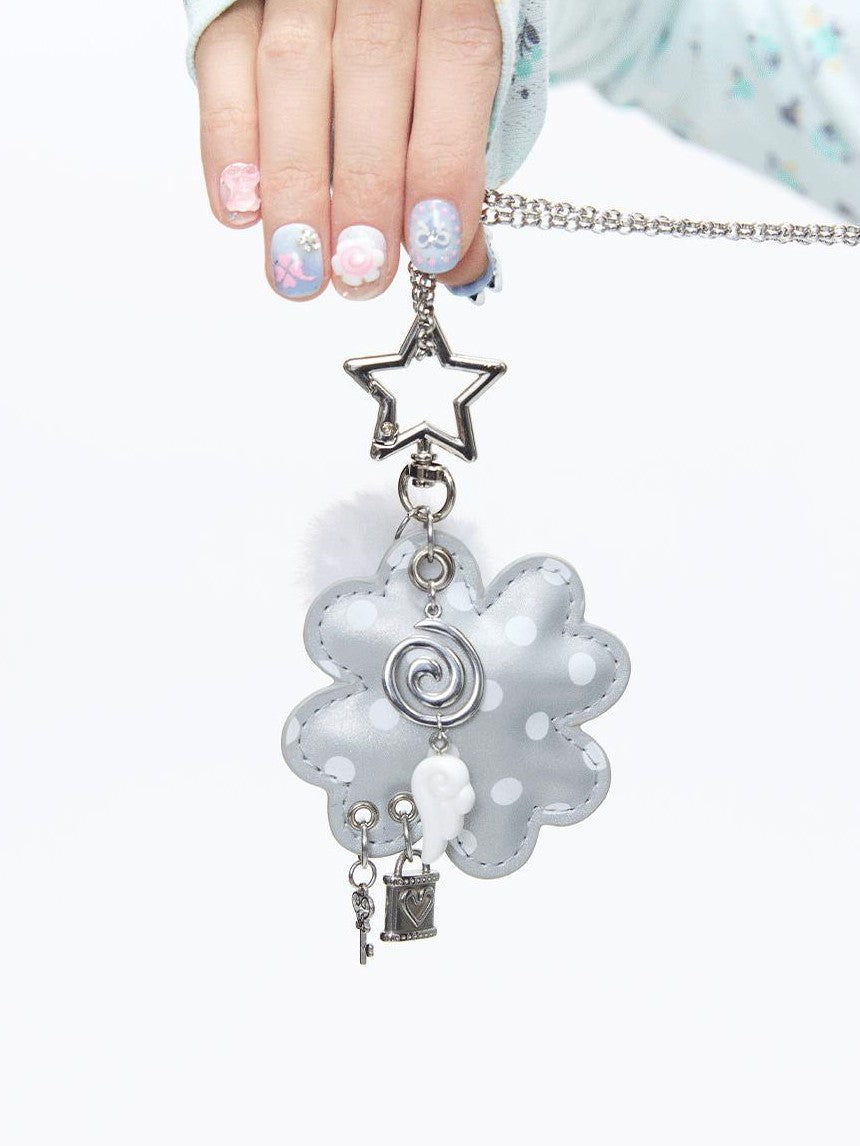 BETWEENAND Silver Four Leaf Clover Vintage Leather Women&
