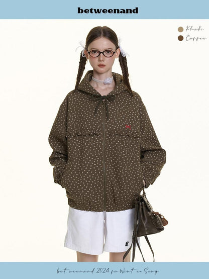 BETWEENAND Small Floral Print Ruffle Trim Hooded Women&