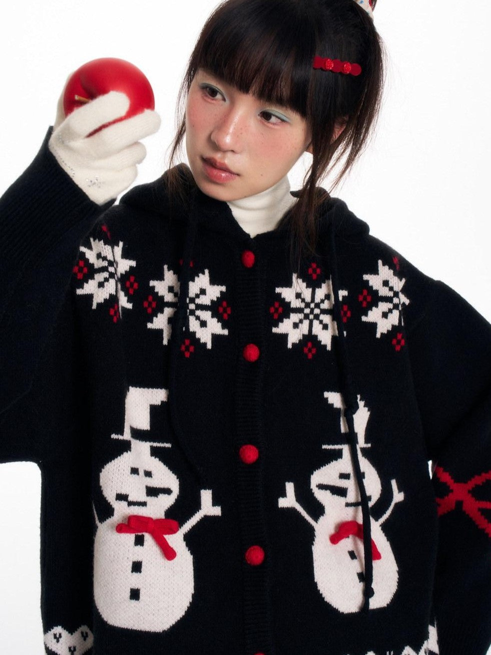 BETWEENAND Snowman Bow Jacquard Embroidered Hooded Women&