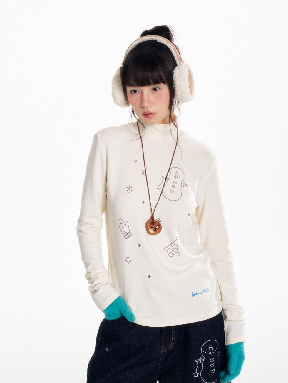 BETWEENAND Soft Beaded Letter Print Mock Neck Women&