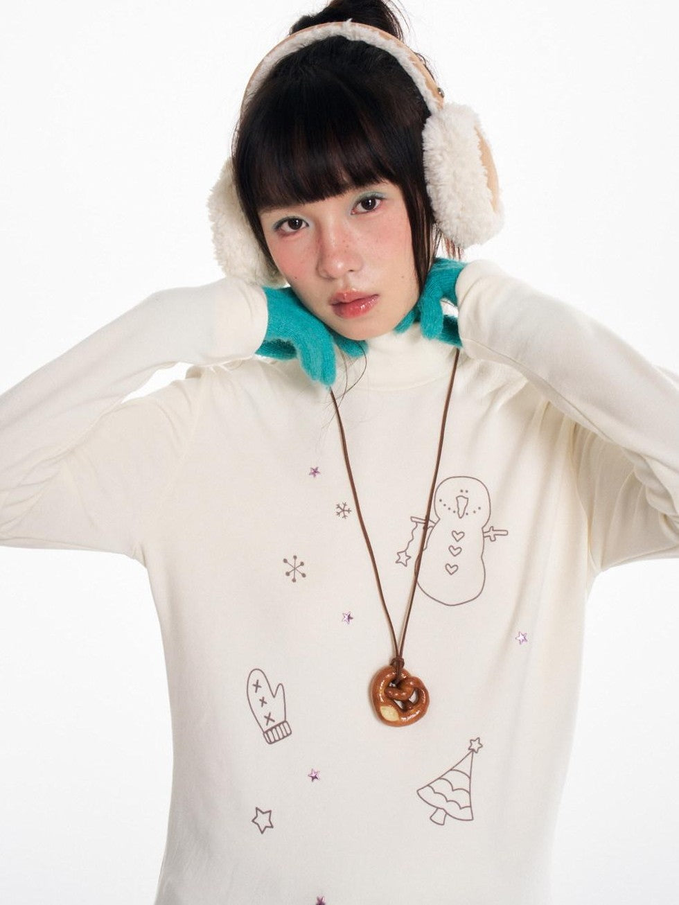 BETWEENAND Soft Beaded Letter Print Mock Neck Women&