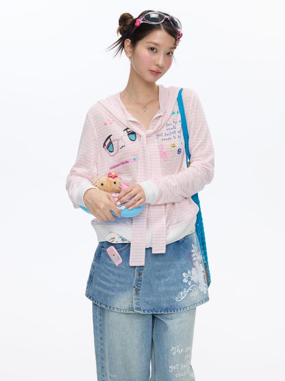 BETWEENAND Soft Pink Striped Printed Zippered Women&