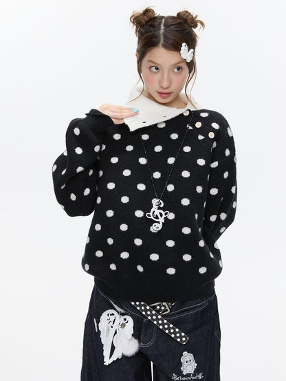 BETWEENAND Soft Plush Vintage Slanted Button Placket Knitted Women&