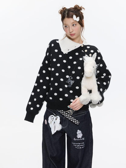 BETWEENAND Soft Plush Vintage Slanted Button Placket Knitted Women&