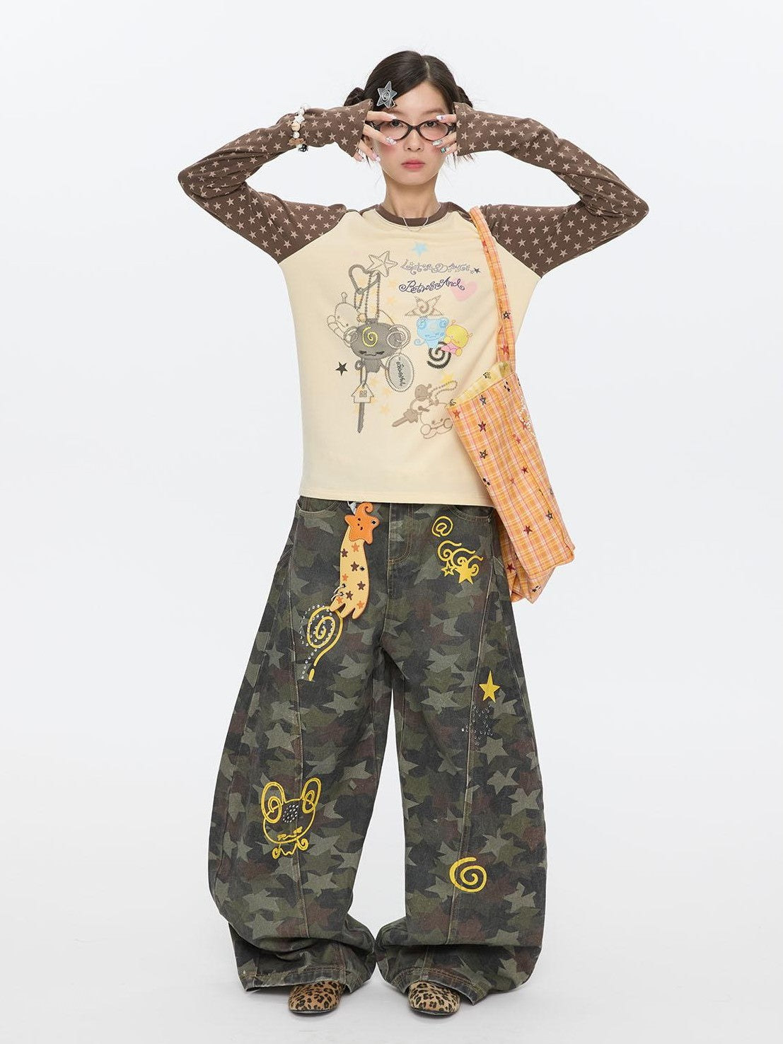 BETWEENAND Star Hotfix Rhinestone Camouflage Curved Blade Loose Women&