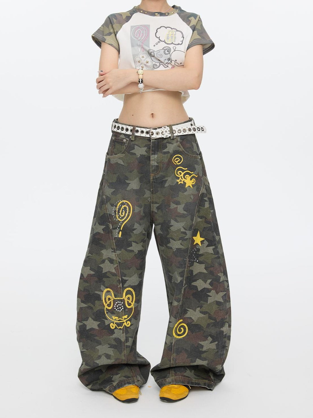 BETWEENAND Star Hotfix Rhinestone Camouflage Curved Blade Loose Women&