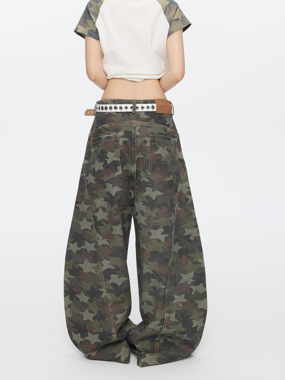 BETWEENAND Star Hotfix Rhinestone Camouflage Curved Blade Loose Women&