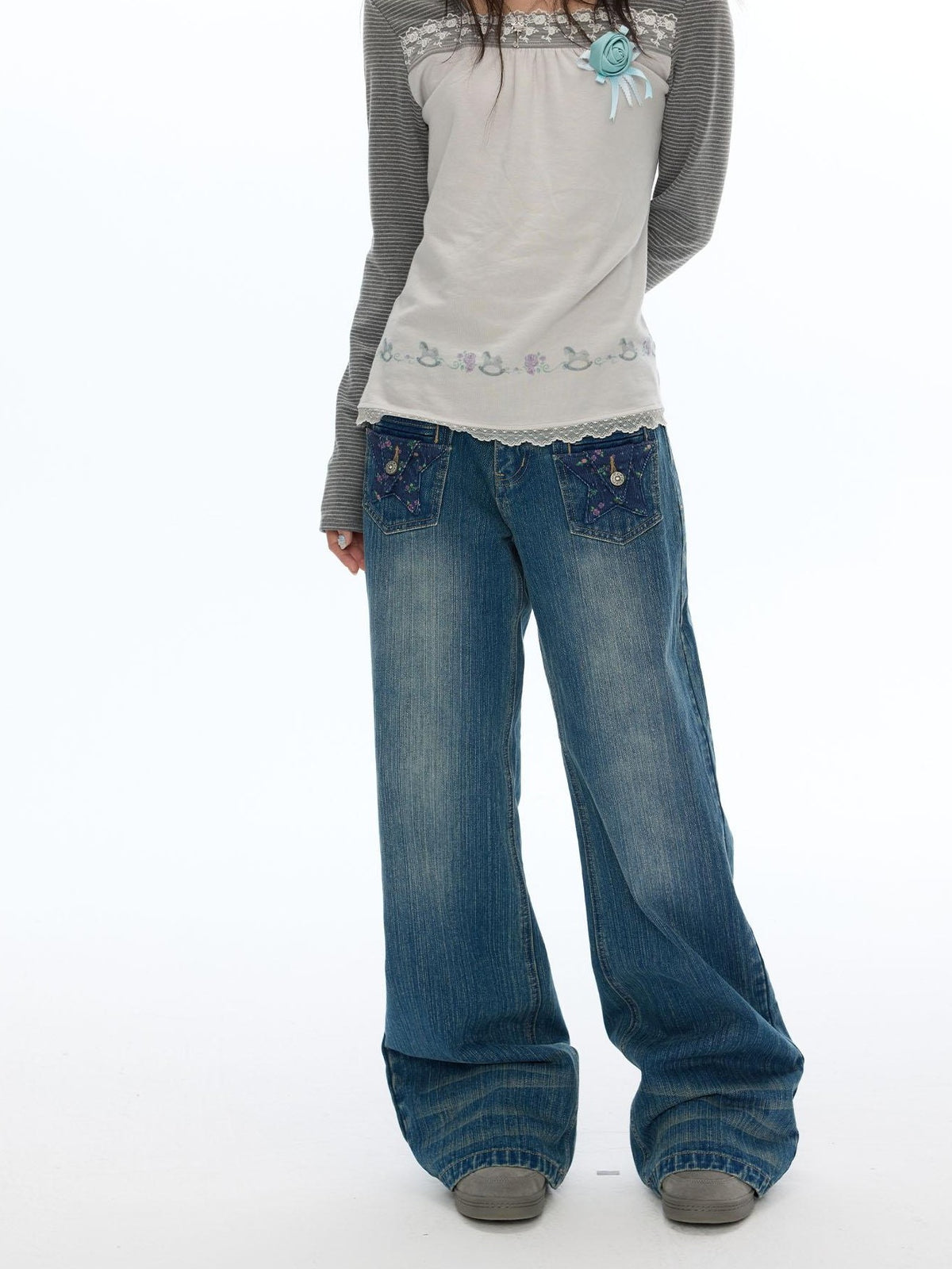 BETWEENAND Star Patch Pocket Casual Women&