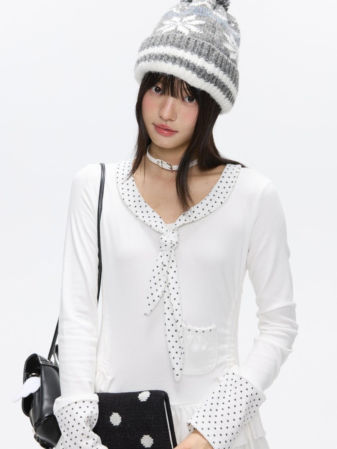 BETWEENAND Star Polka Tie Neck Spliced Ruffle Pleated Women&