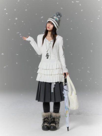 BETWEENAND Star Polka Tie Neck Spliced Ruffle Pleated Women&