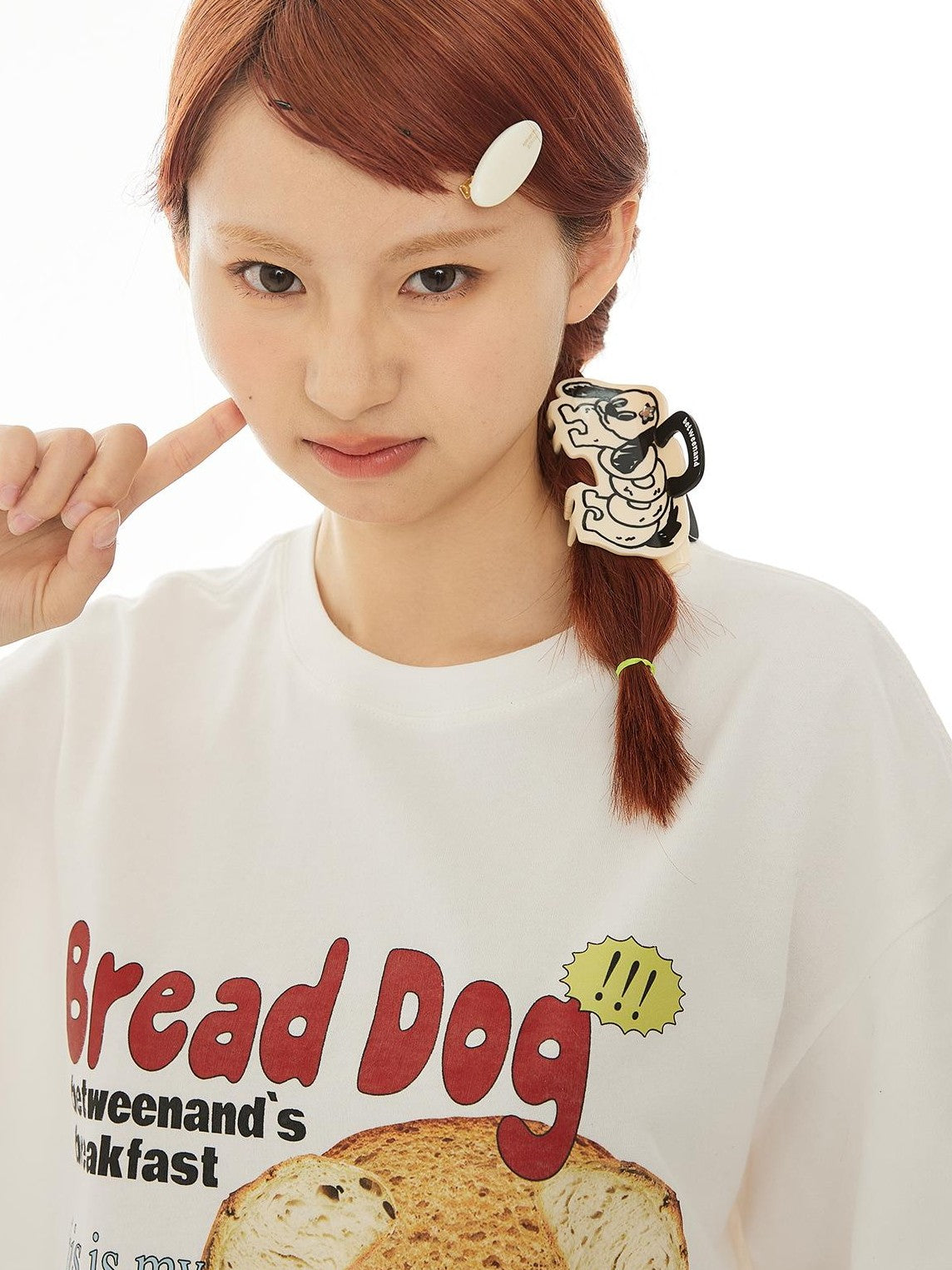 BETWEENAND Star Rhinestone Spring Cartoon Dog Women&