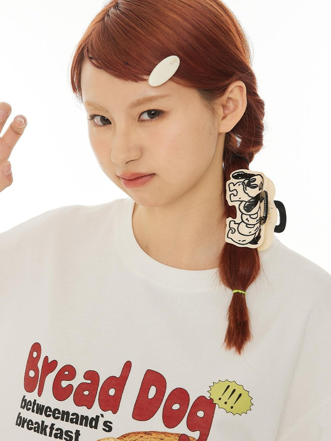 BETWEENAND Star Rhinestone Spring Cartoon Dog Women&